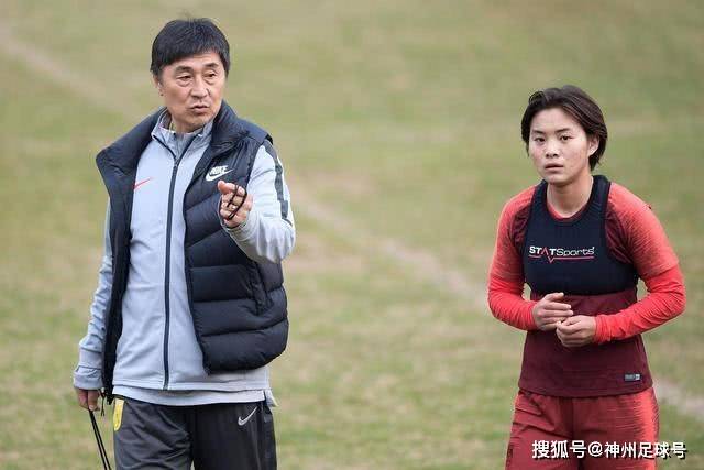 英超-B费世界波霍伊伦破门 曼联2-3诺丁汉森林